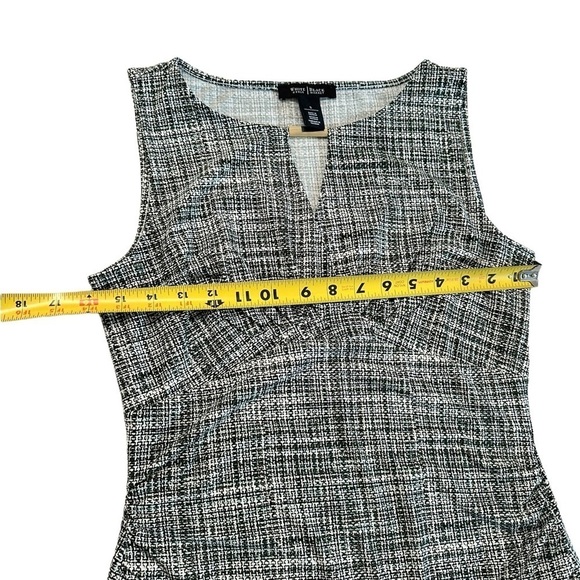 White House Black Market Sleeveless Blouse Size Small - Picture 9 of 17